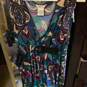 Multi colored, with a hint of gold glitter throughout.